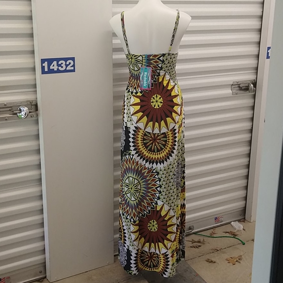 California Women - Picture 15 of 15